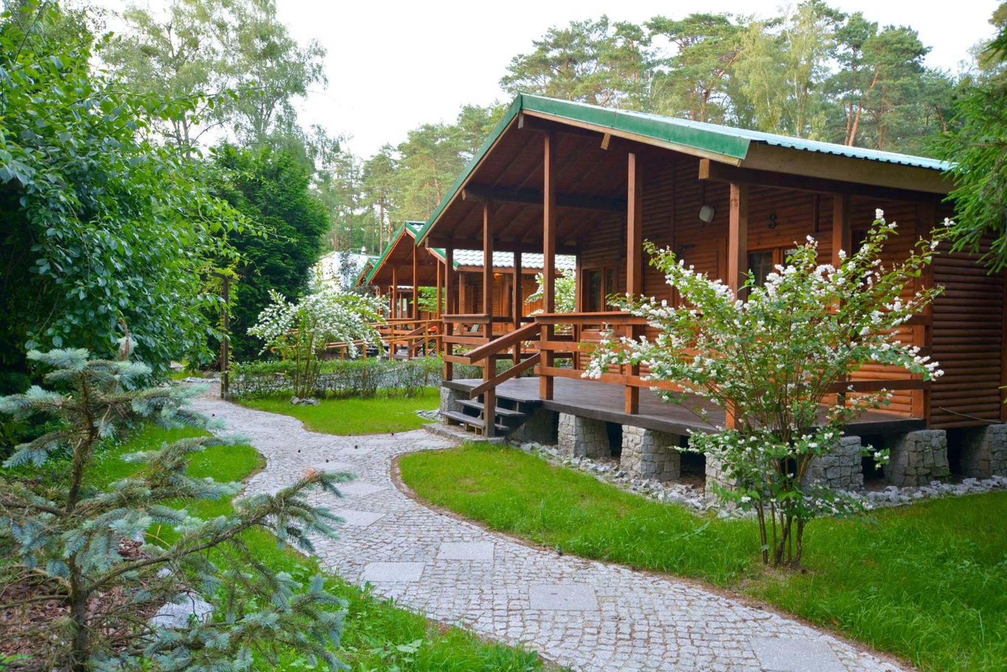 Osrodek Wypoczynkowy "Puszczyk" Wolnostojace Domki Z Bali Sierakow  Buitenkant foto